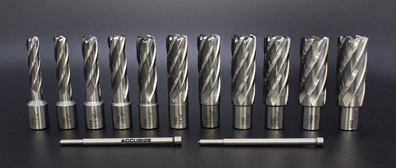 13 Pc/Set, 7/16 po à 1-1/16 po HSS, profondeur de coupe de 2" avec 2 goupilles pilotes dans une boîte en plastique solide, #N2