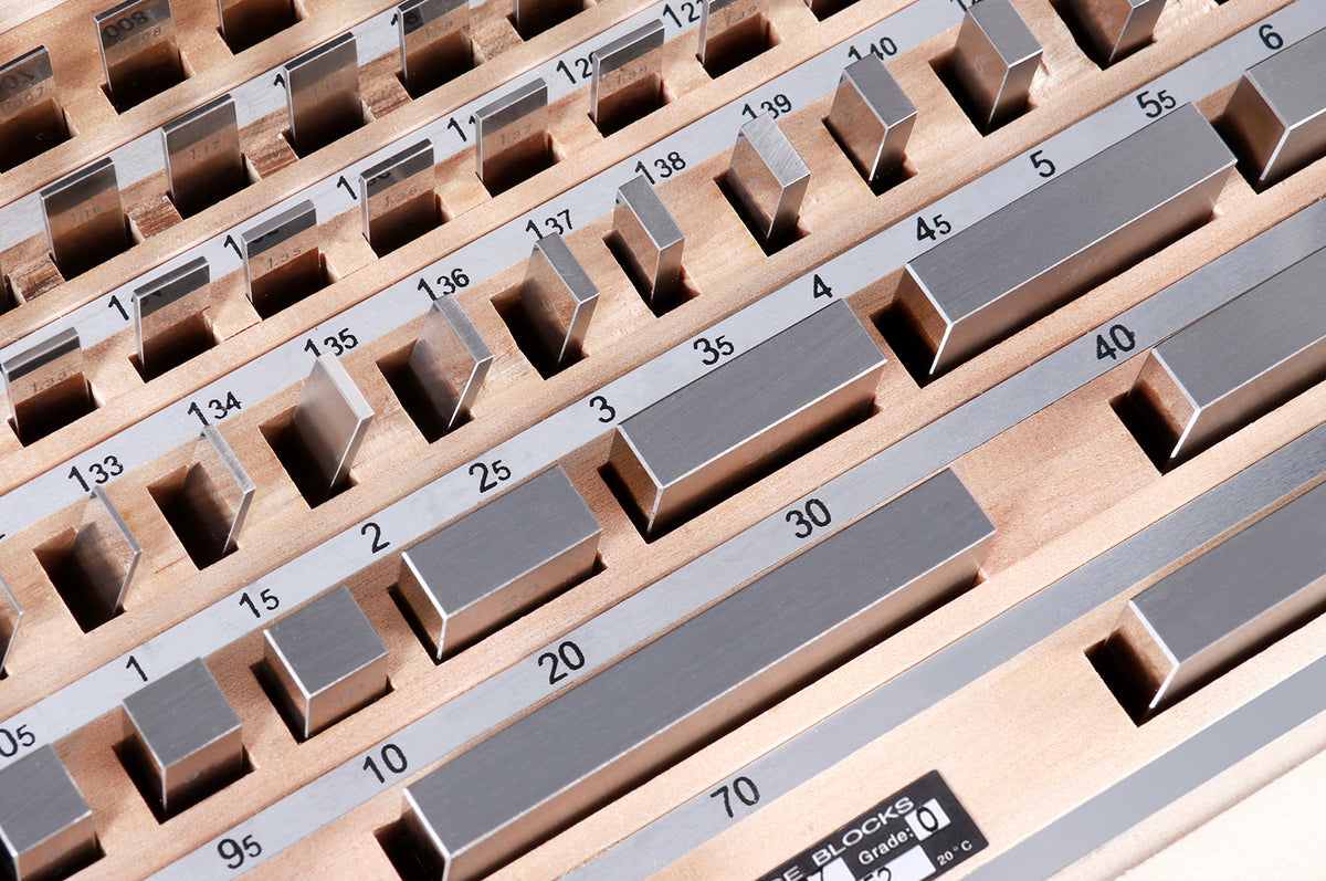 87 Pc Metric Gage Block Set, Grade 0, DIN861 German Standard with MFG's Certificate, 0087-2162
