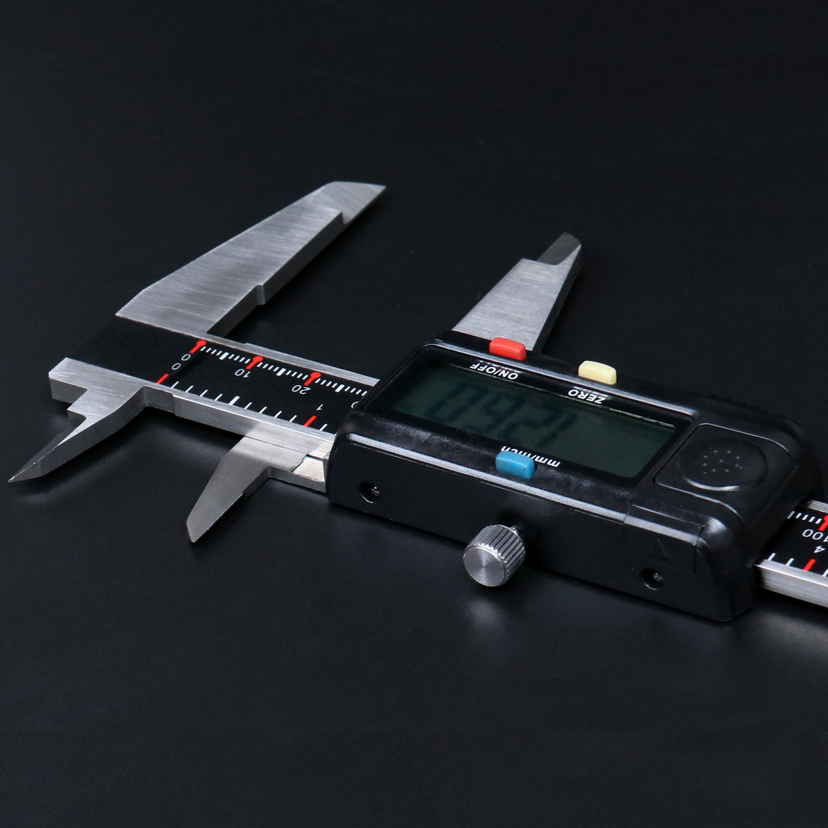 0-8'' / 0-200 mm Elctronic Digital Caliper with Extra Large Screen, Left-Hand, 0.0005''/0.01 mm Resolution, Ab11-L108