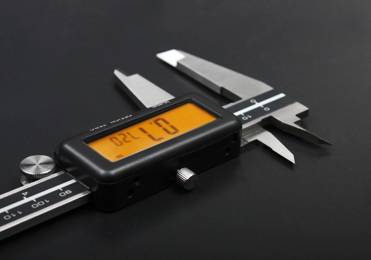 Full Screen Yellow LCD Electronic Digital Caliper, Metric/Inch