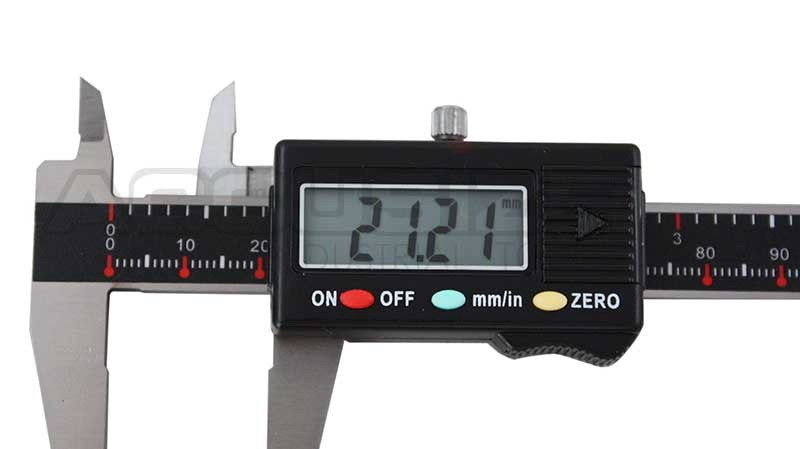 3 Key Electronic Digital Caliper with Extra Large LCD, including 4", 6" &12"